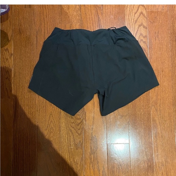 Oiselle Roga long shorts - Picture 4 of 4